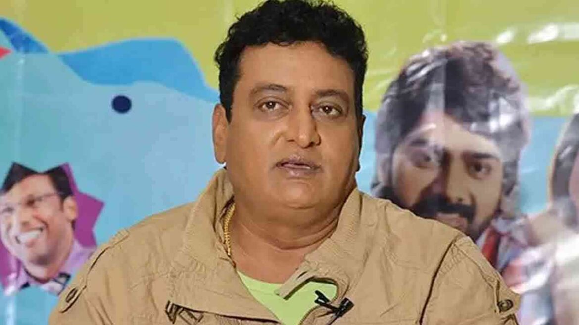 30 ఇయర్స్ ఇండస్ట్రీ పృథ్వీరాజ్‌పై అరెస్టు వారెంట్‌ జారీ
